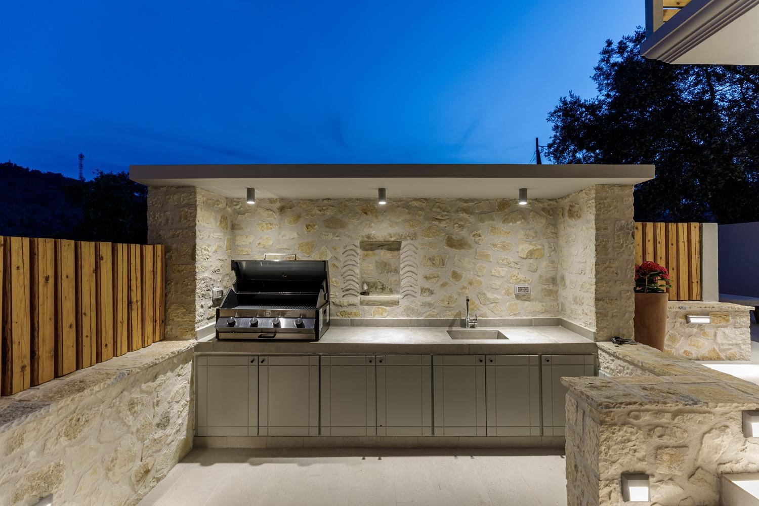 armonia-ii-villa-paxos-bbq-01