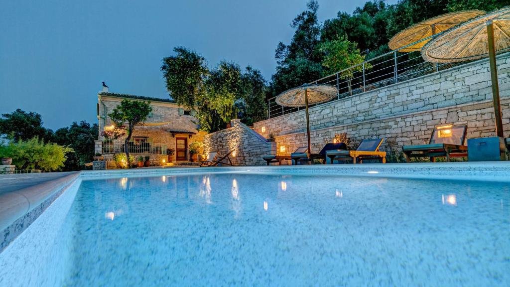 aurora-villa-paxos-pool-02