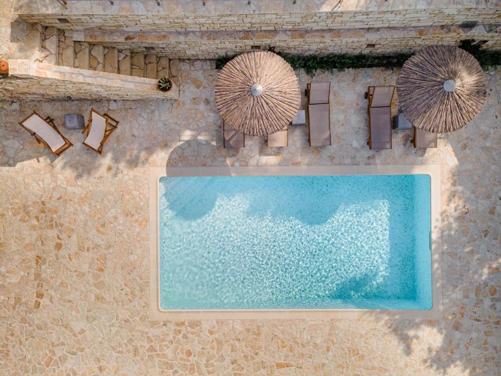 aurora-villa-paxos-pool-04