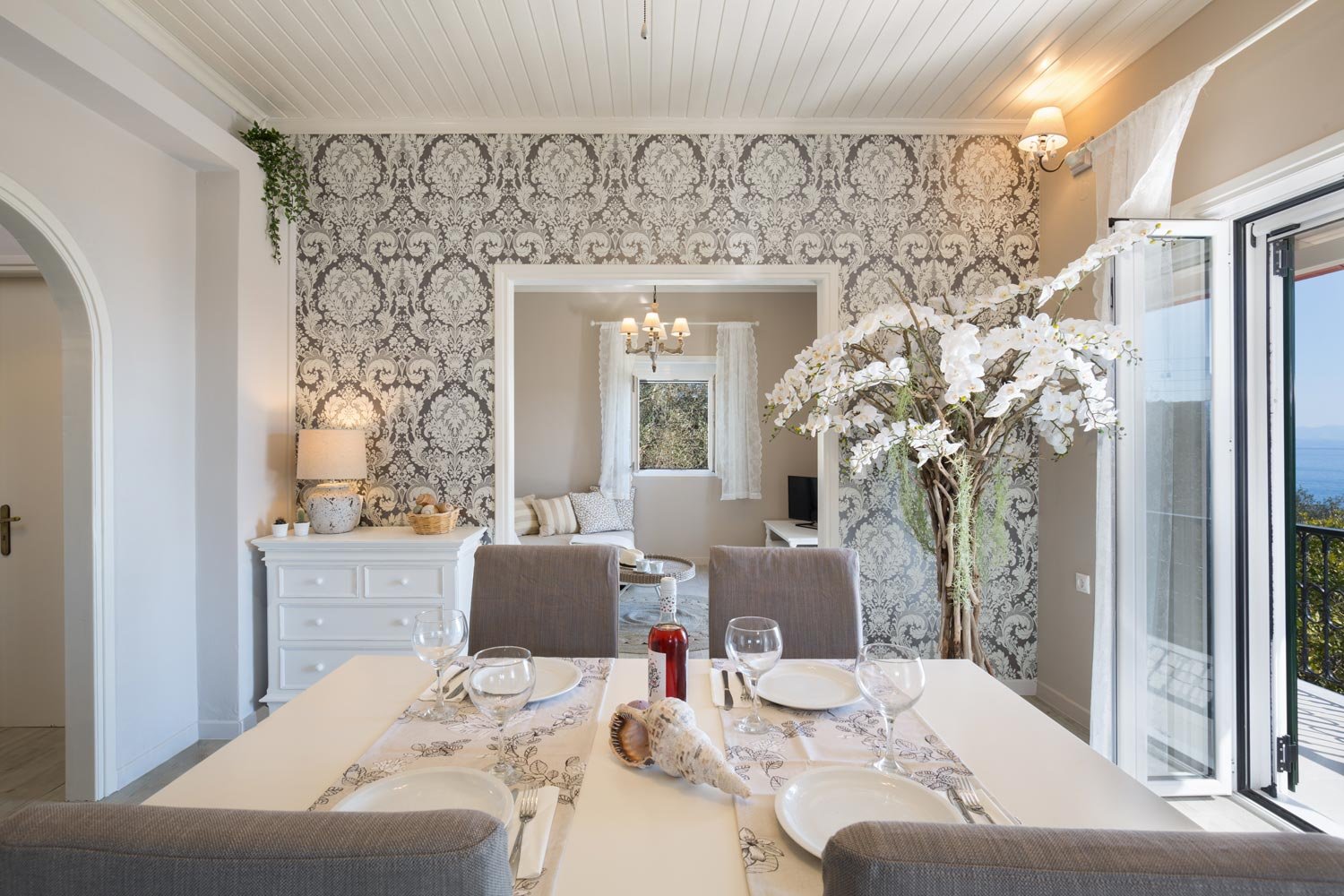 chrissa-villa-paxos-livingroom-02