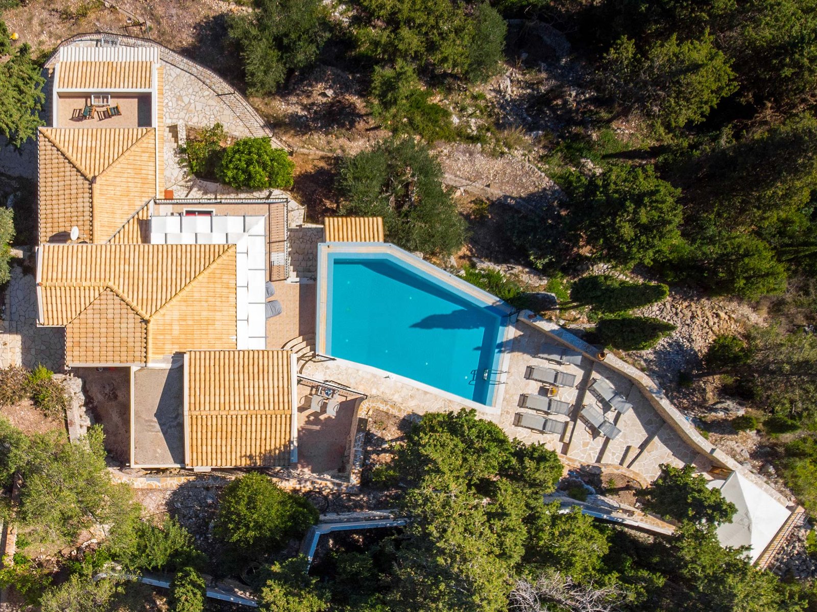 danai-villa-paxos-outdoor-space-01