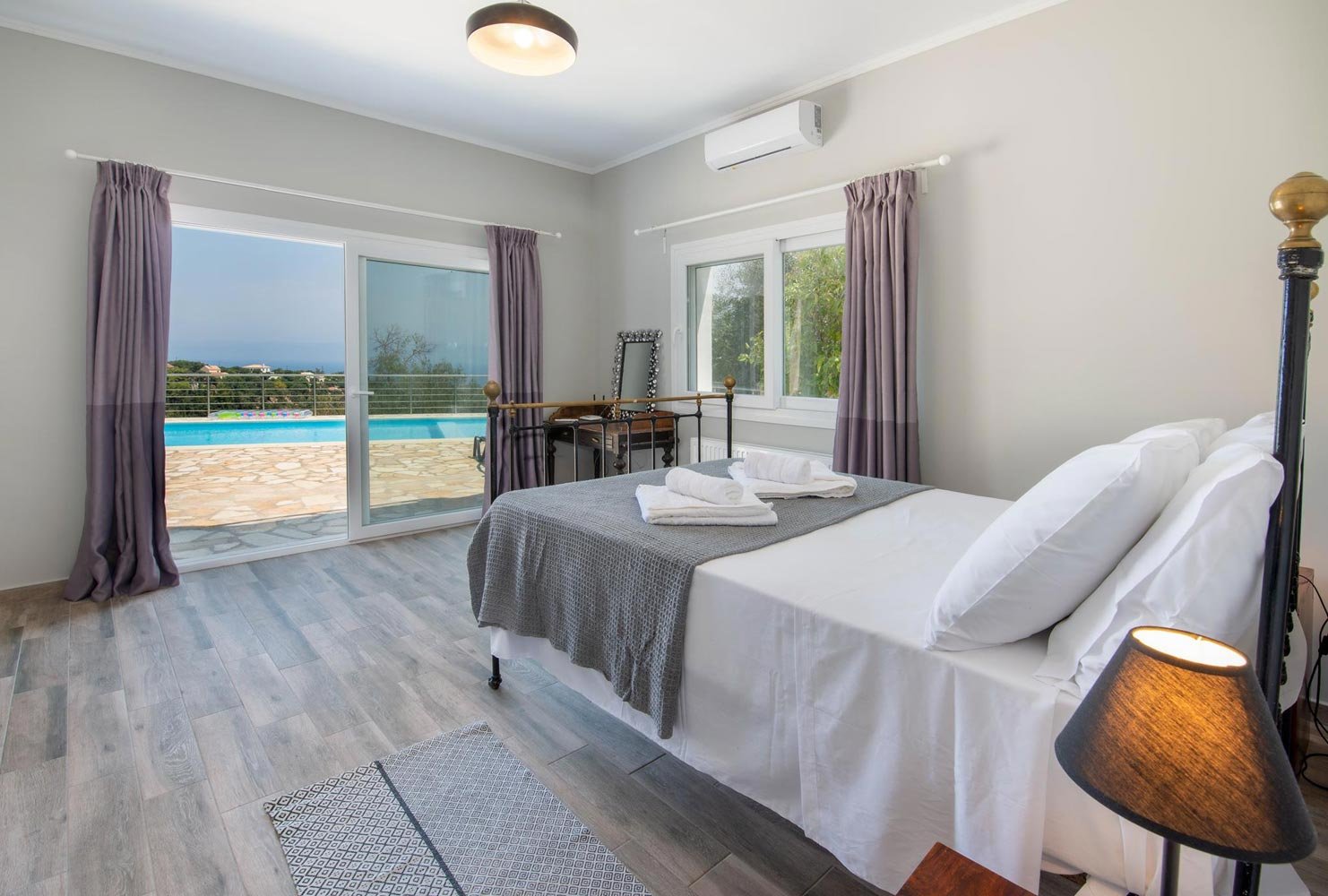 elisabetta-villa-paxos-bedroom-01