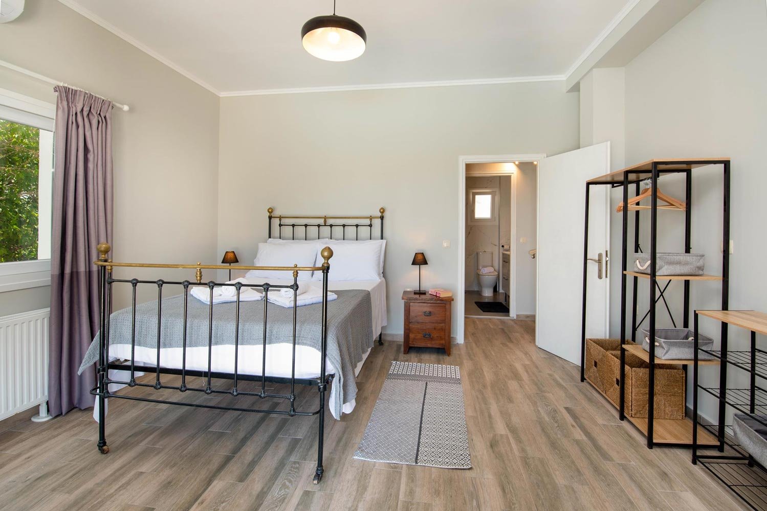 elisabetta-villa-paxos-bedroom-02