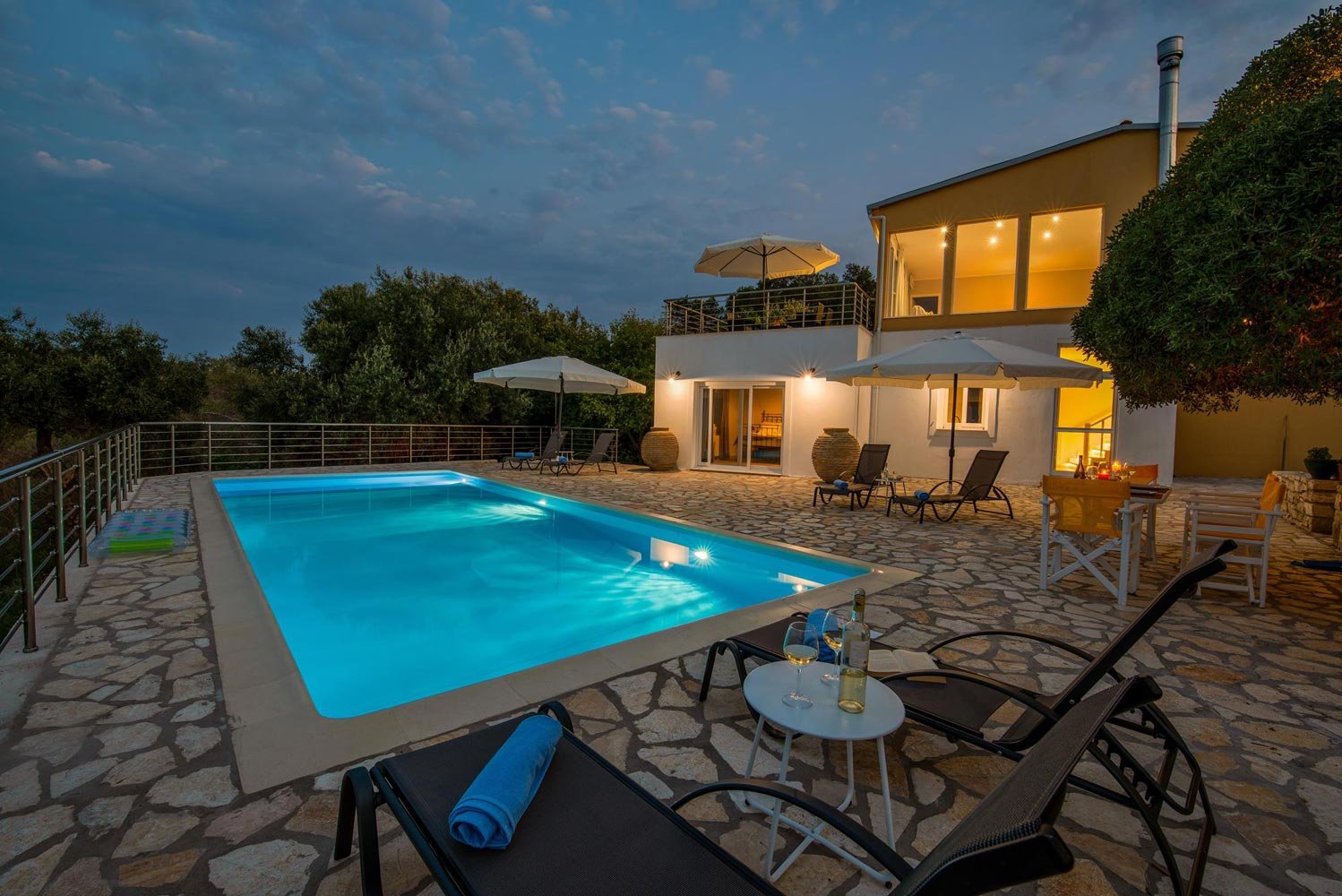 elisabetta-villa-paxos-pool-03