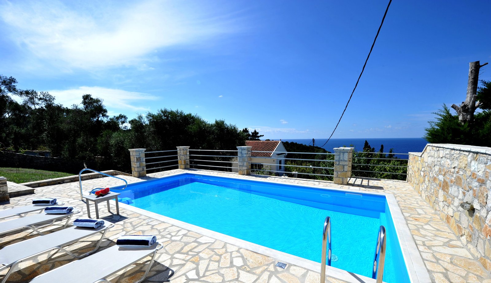 faros-villa-paxos-pool-02