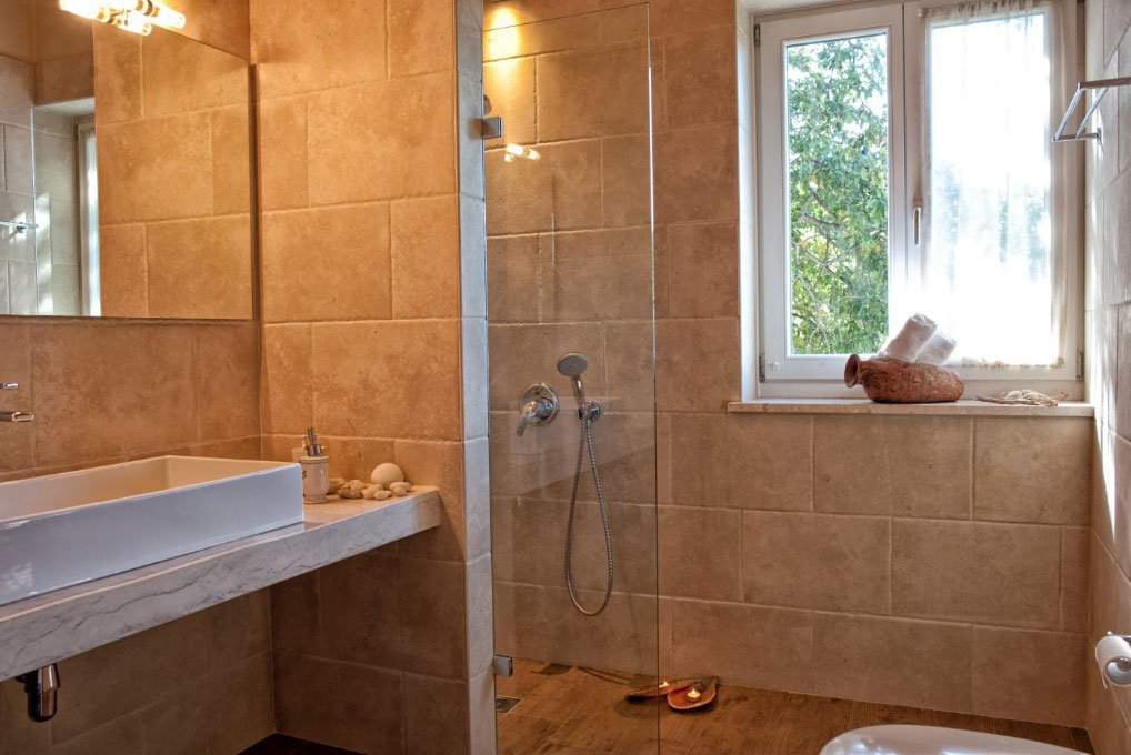 gem-villa-paxos-bathroom-01