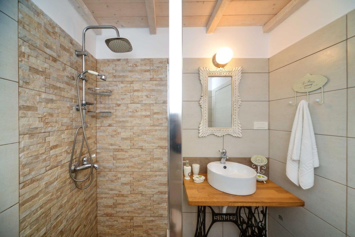 marmari-villa-paxos-bathroom-02