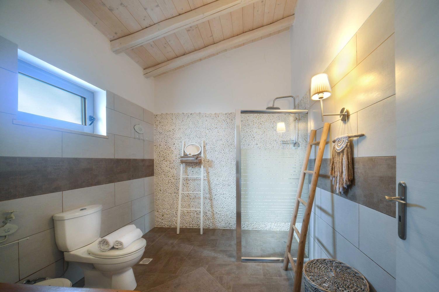 marmari-villa-paxos-bathroom-10