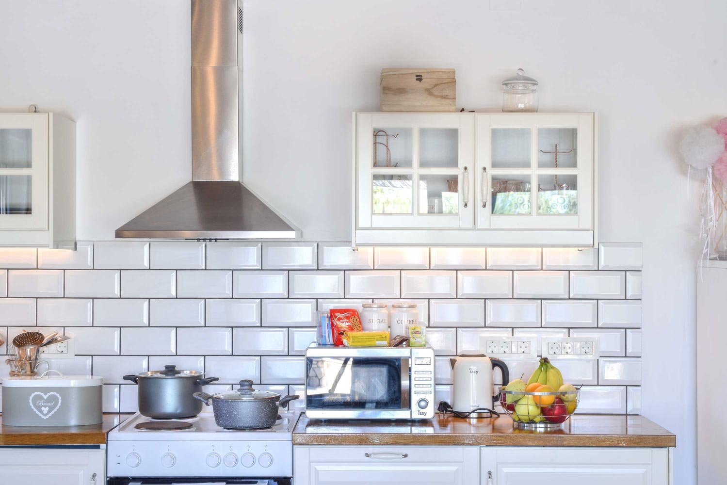 marmari-villa-paxos-kitchen-03