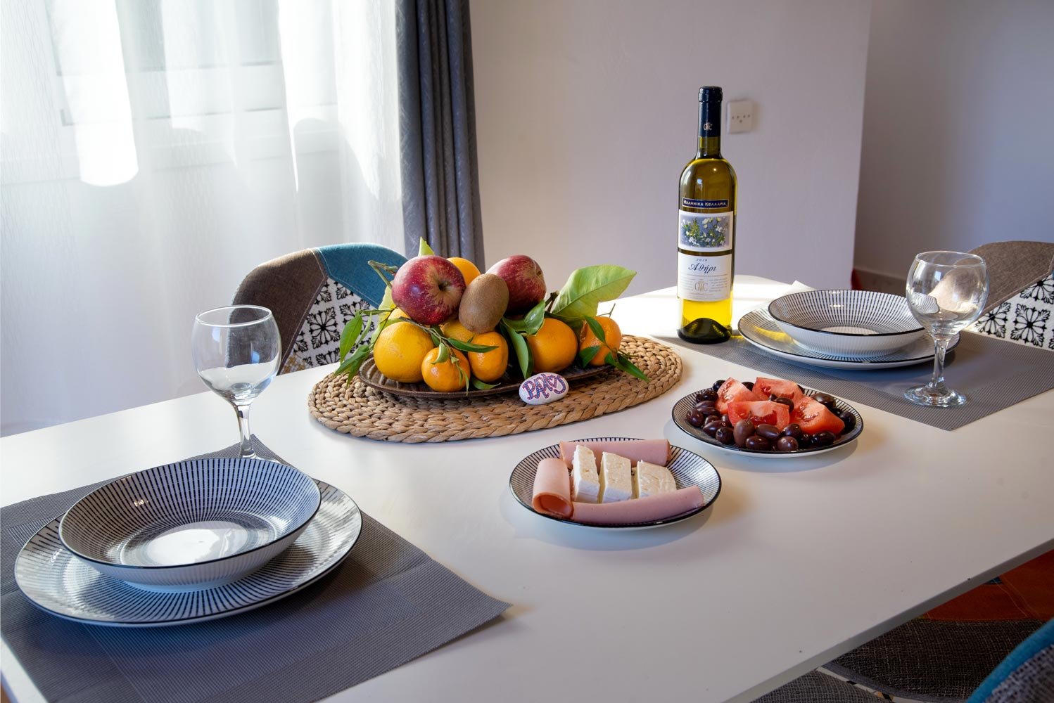 meraki-apartment-paxos-livingroom-04