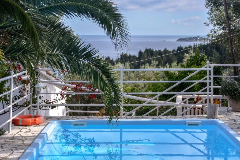 nikoletta-villa-paxos-pool-05