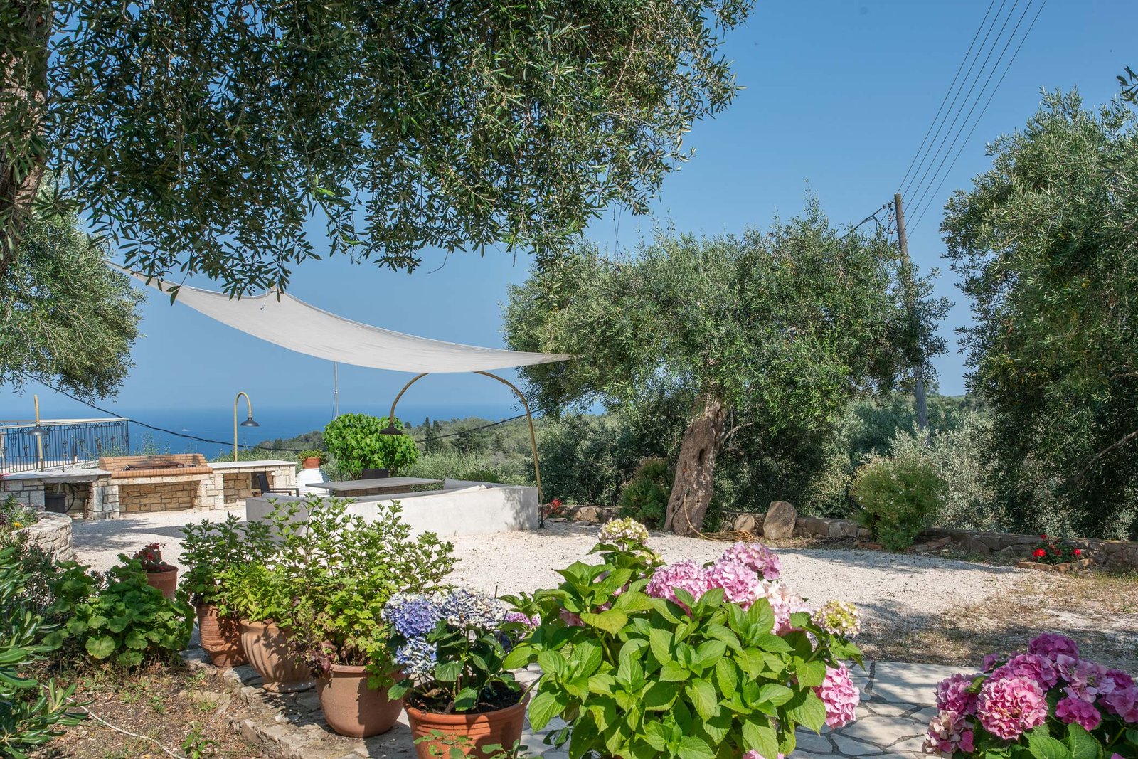 romanatika-villa-paxos-outdoor-space-05