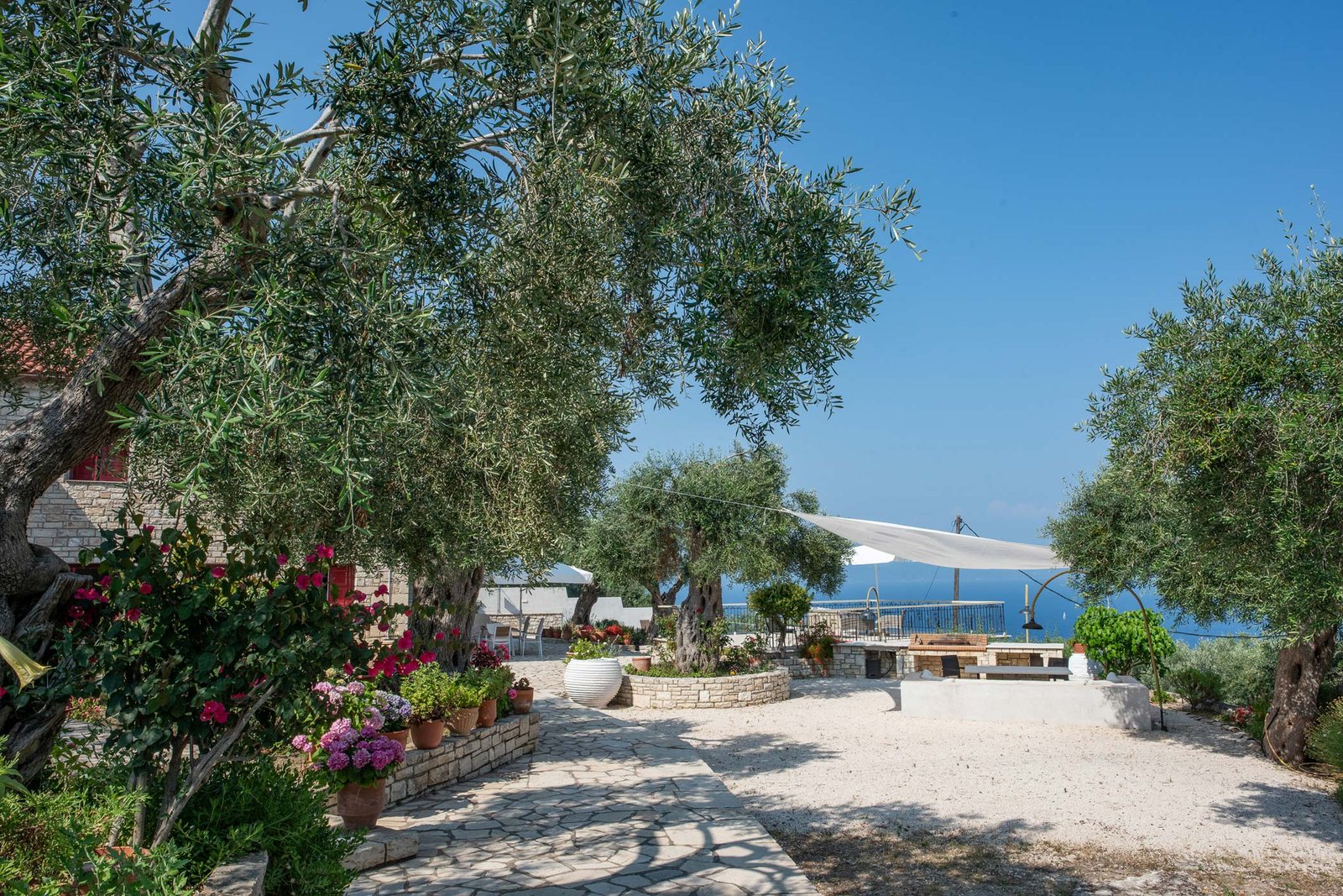 romanatika-villa-paxos-outdoor-space-13