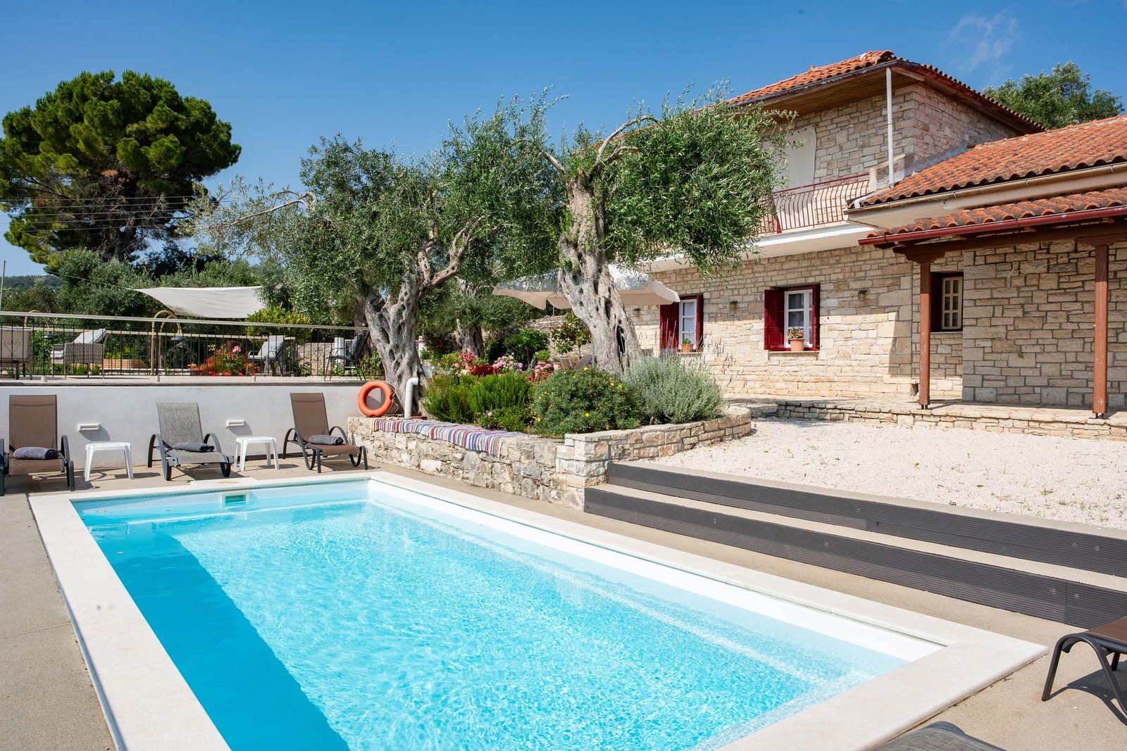 romanatika-villa-paxos-pool-04