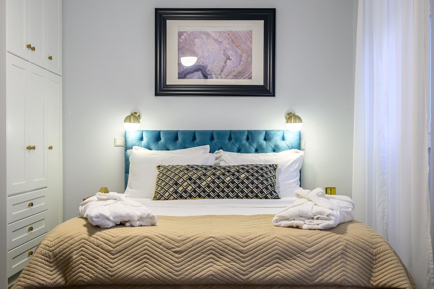 serenity-villa-paxos-bedroom-01