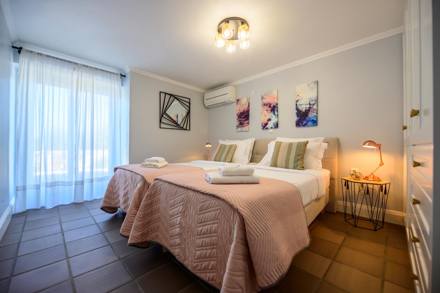 serenity-villa-paxos-bedroom-06