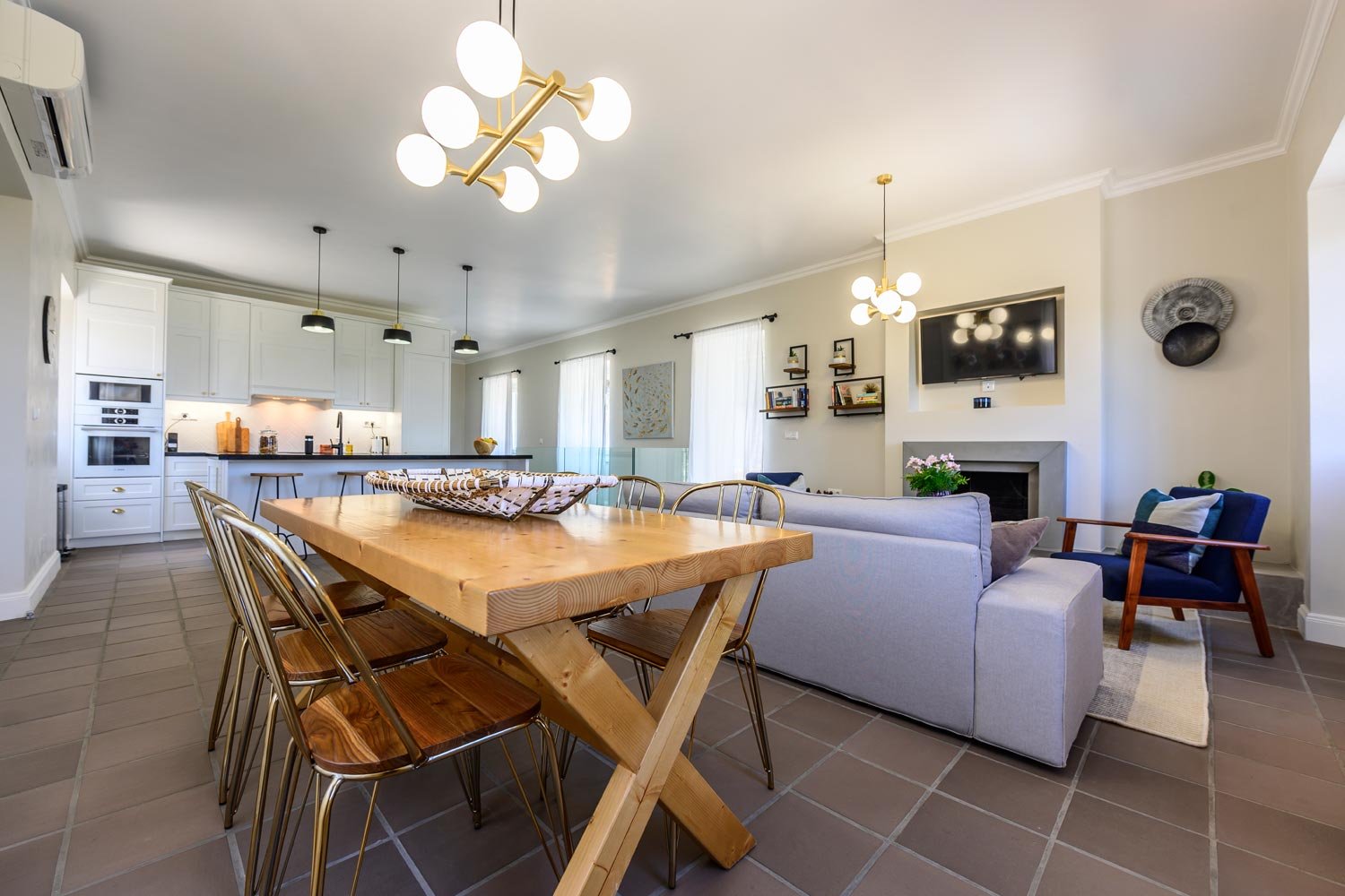 serenity-villa-paxos-livingroom-03