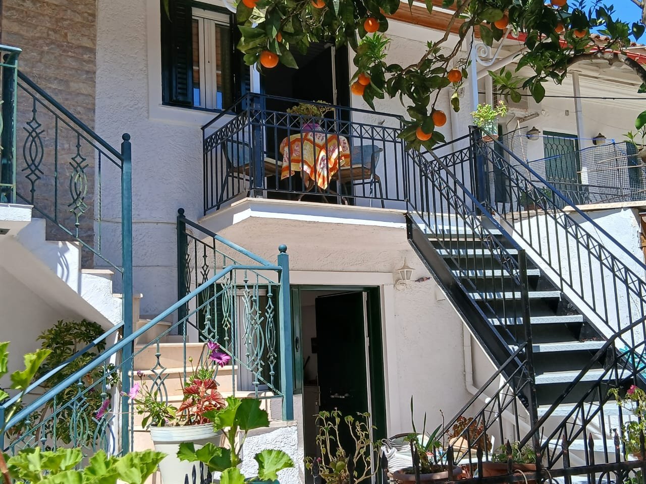 sofia-upper-apartment-22