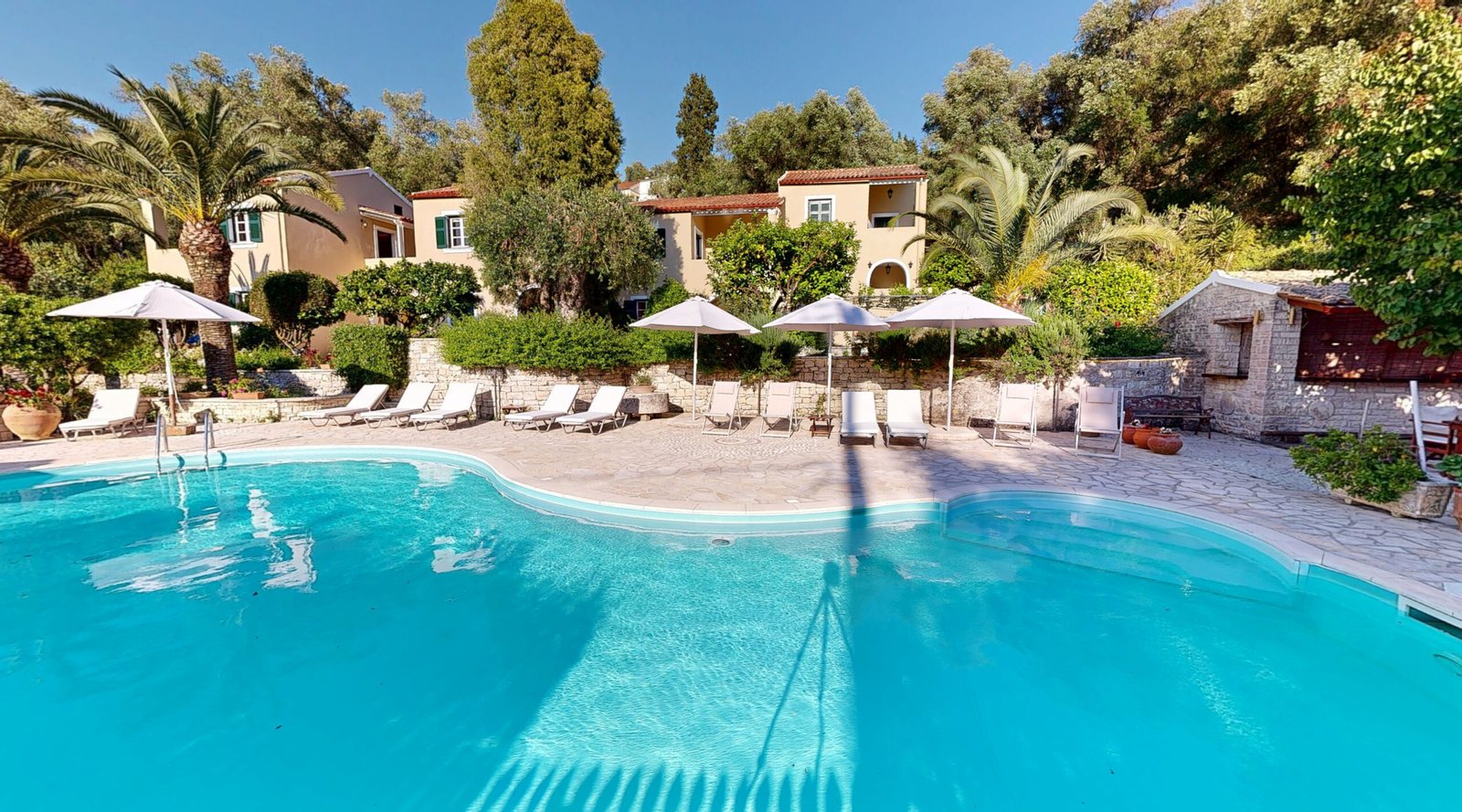 andrikos-studios-paxos-pool-4-2