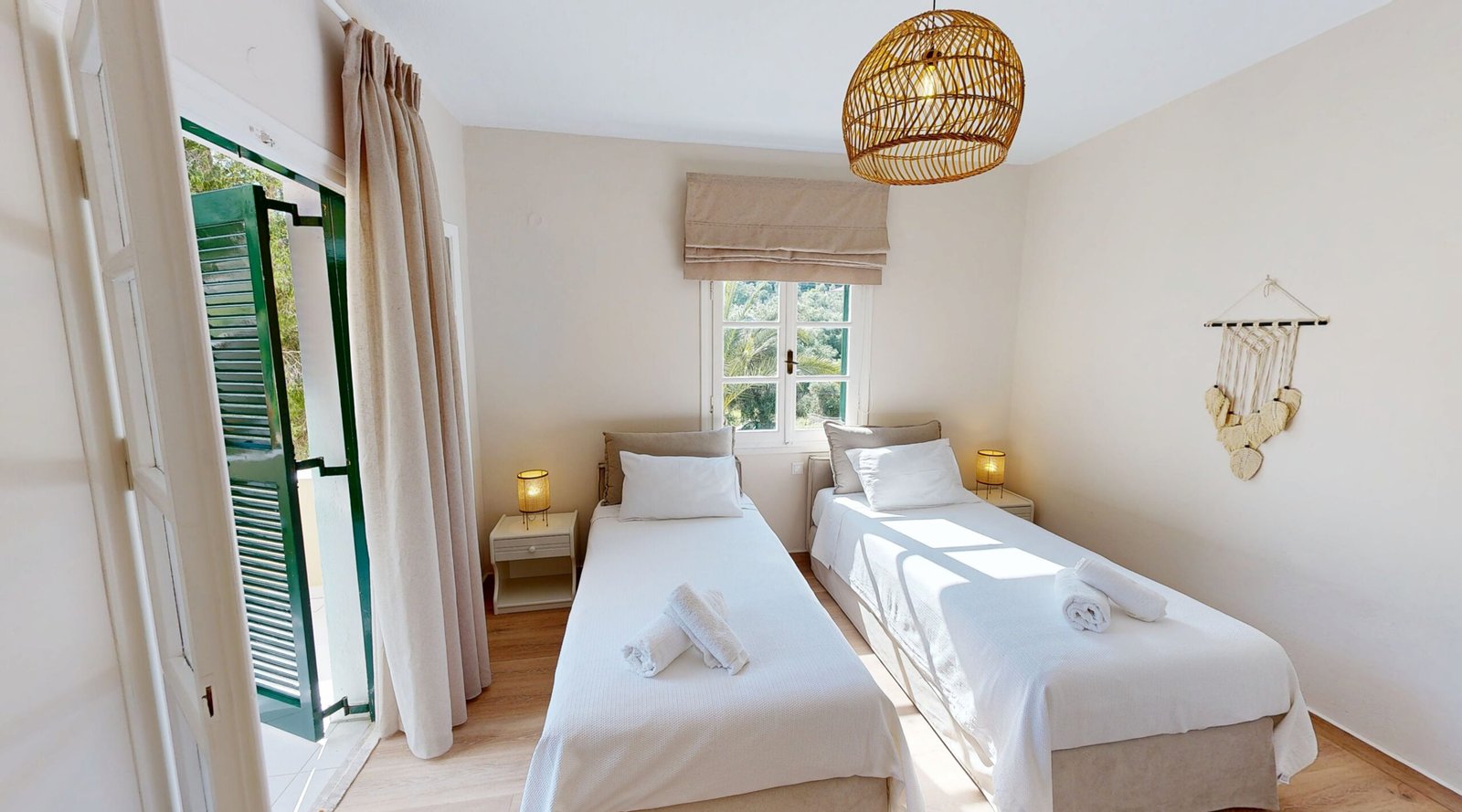 andrikos-studios-paxos-room-08