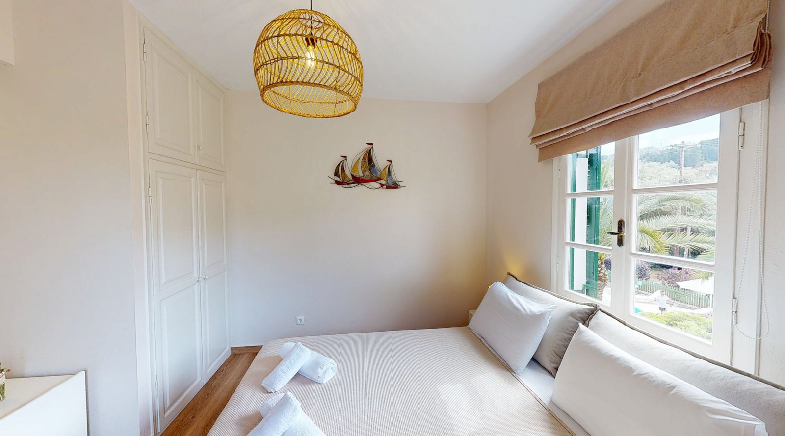 andrikos-studios-paxos-room-13