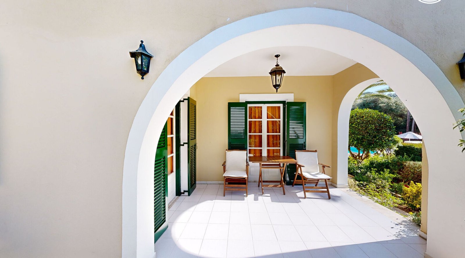 andrikos-studios-paxos-veranda-1