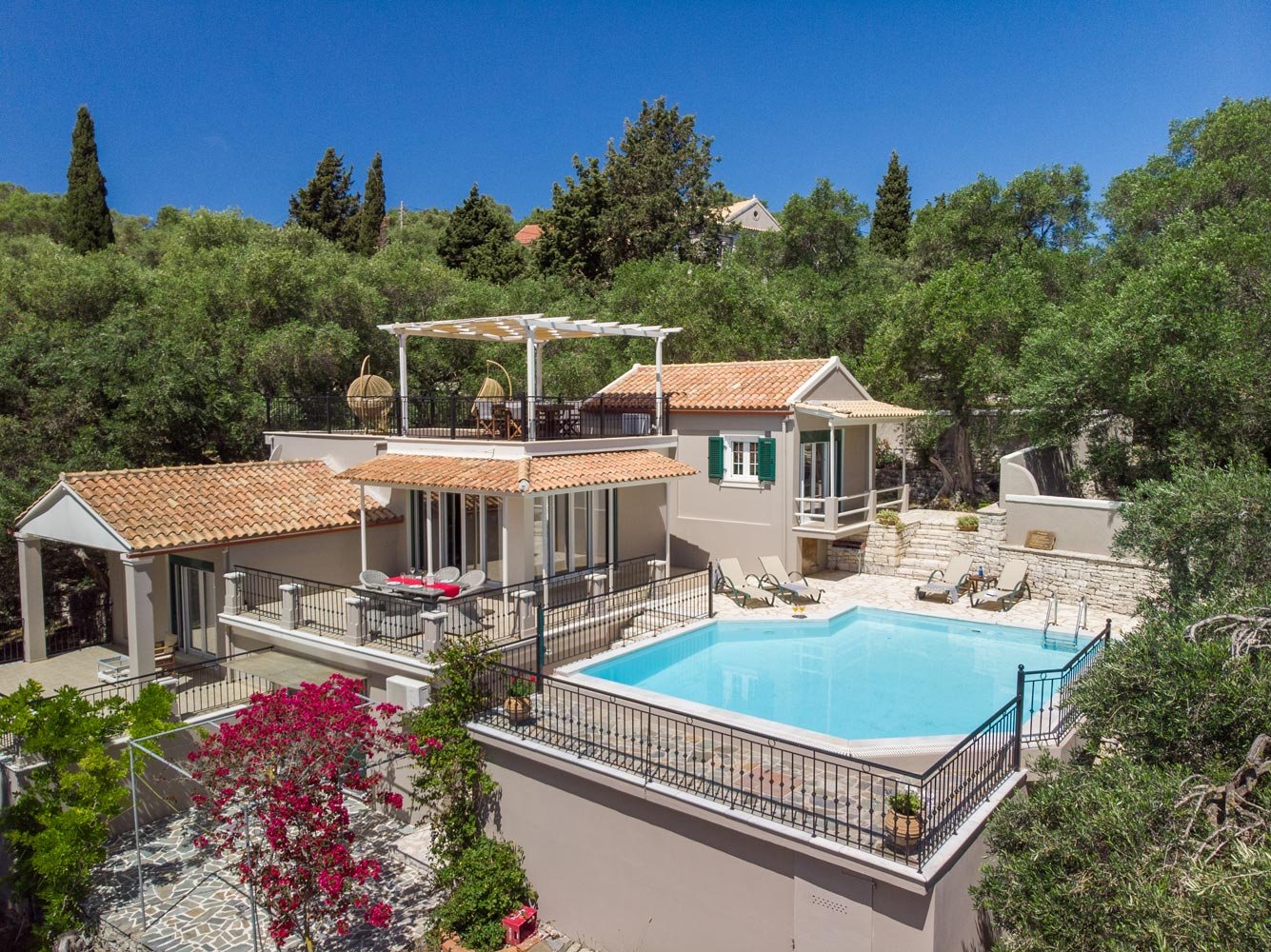 angouleta-villa-paxos-pool-05-2