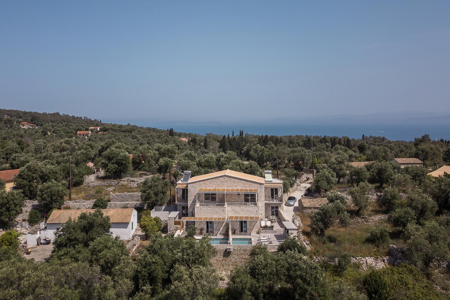 armonia-i-villa-paxos-outdoor-space-01