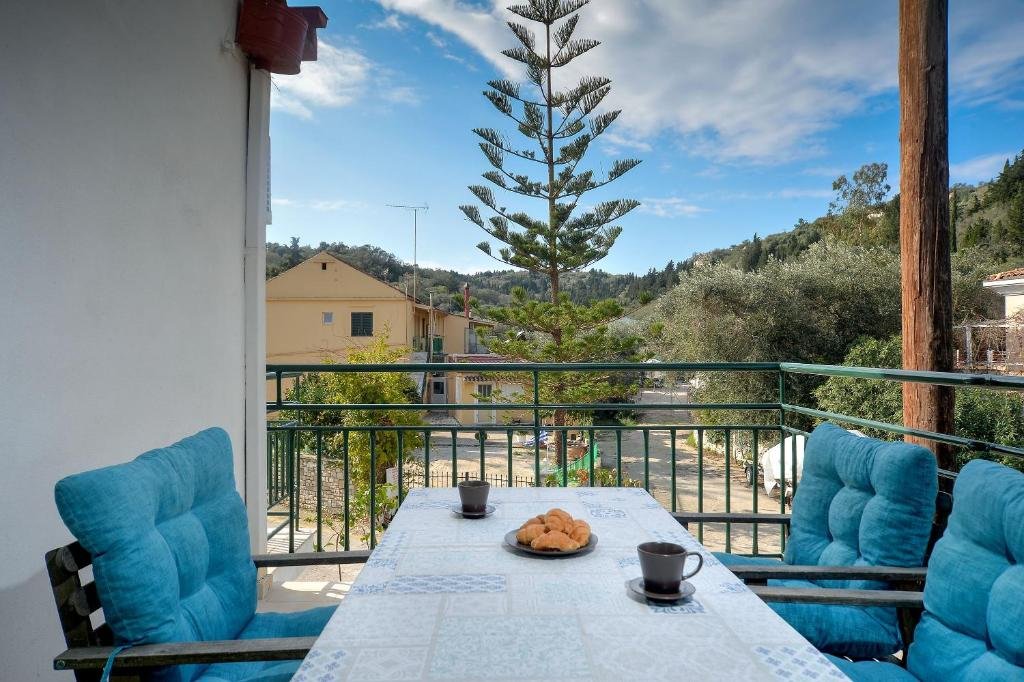 eirini-apartment-paxos-balcony-01-2
