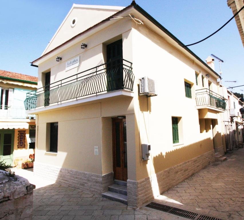 lefcothea-studios-paxos-03