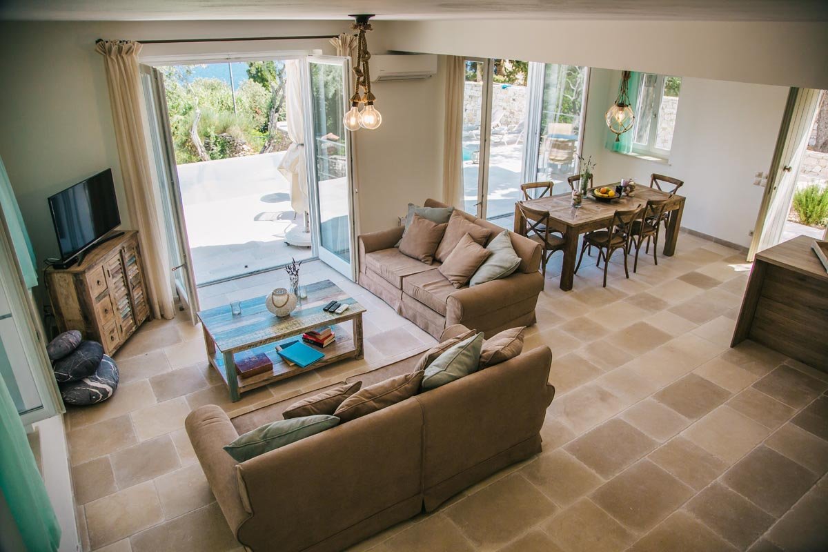 summer-breeze-villa-paxos-livingroom-01