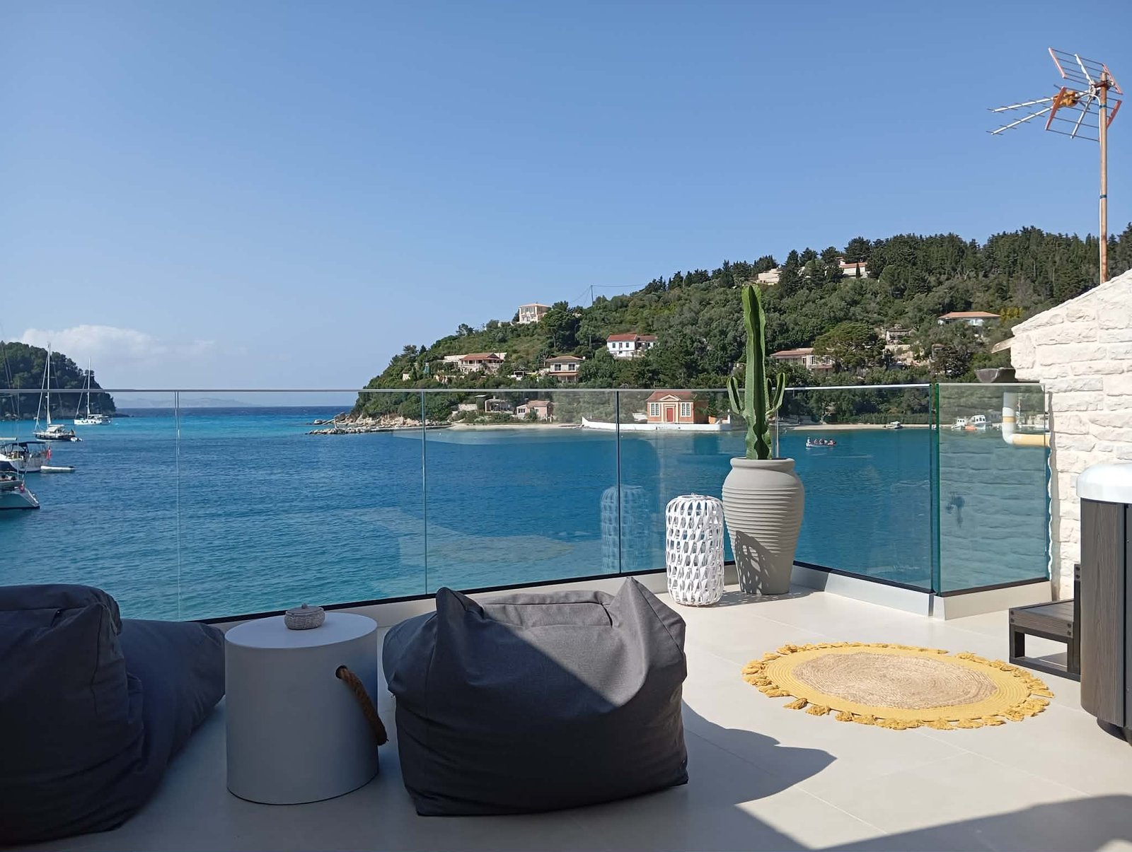 tasos-luxury-studio-paxos-04