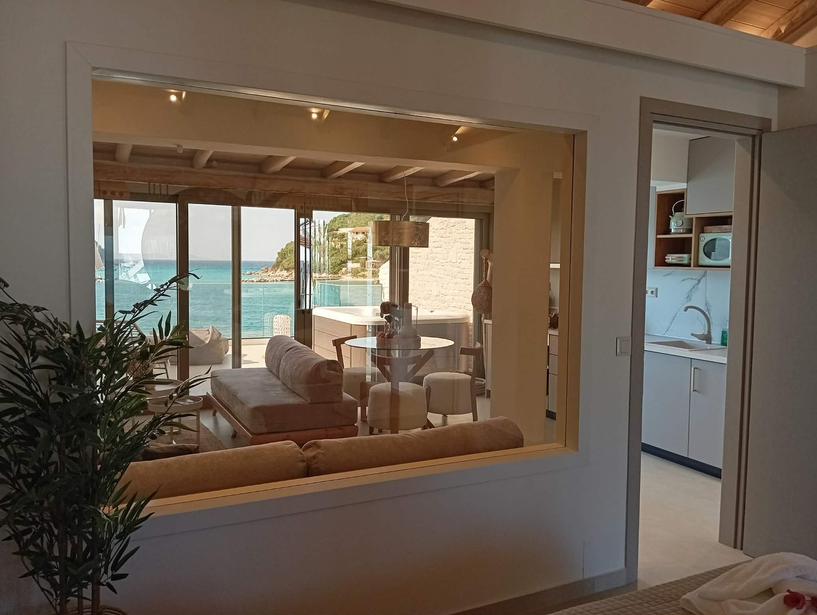 tasos-luxury-studio-paxos-24