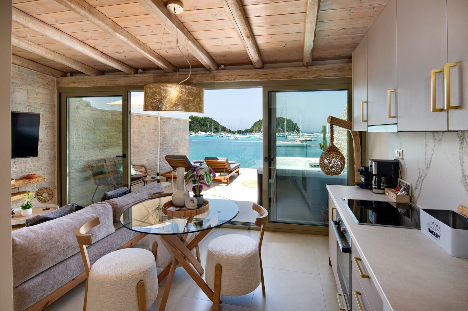 tasos-luxury-studio-paxos-34