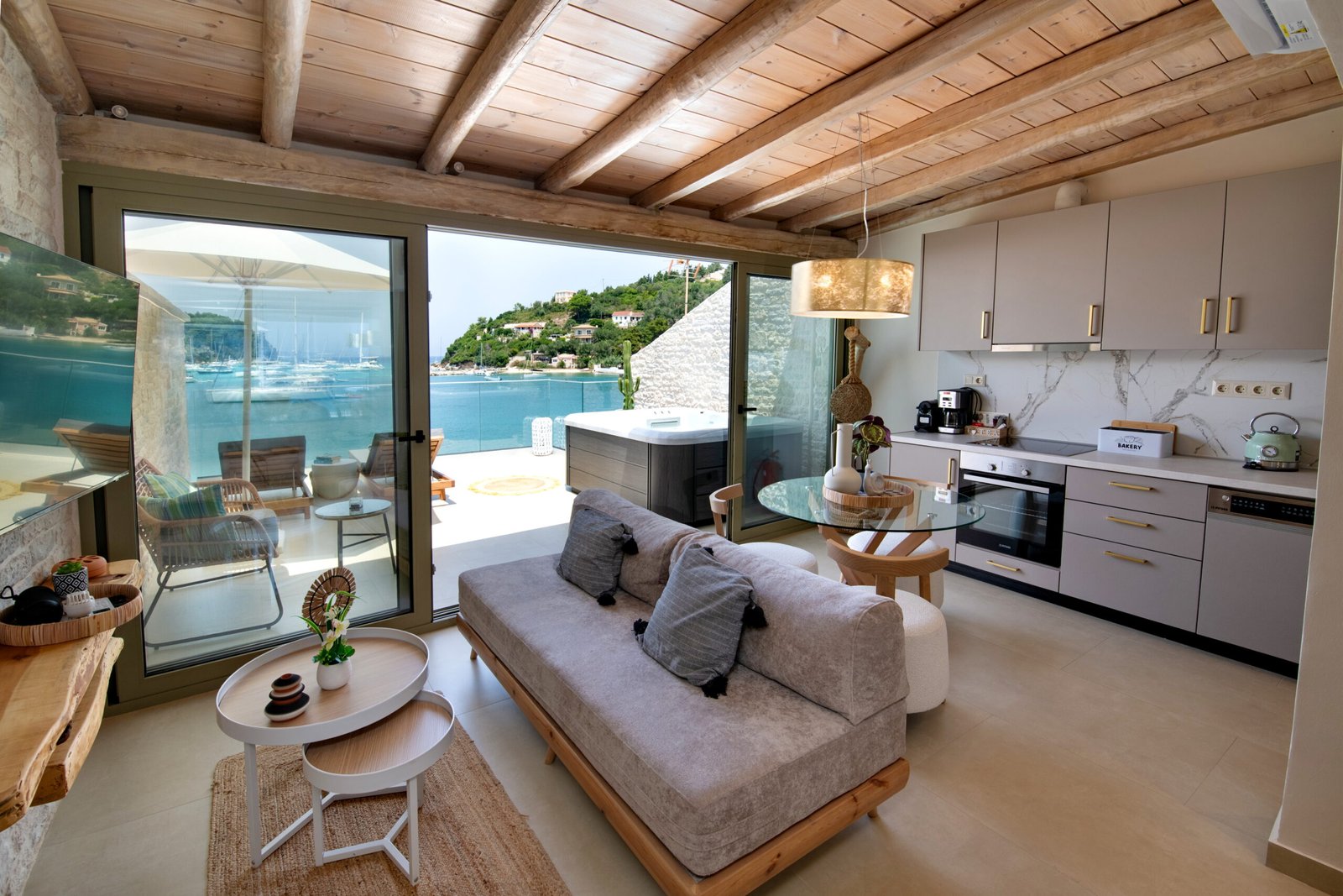tasos-luxury-studio-paxos-36