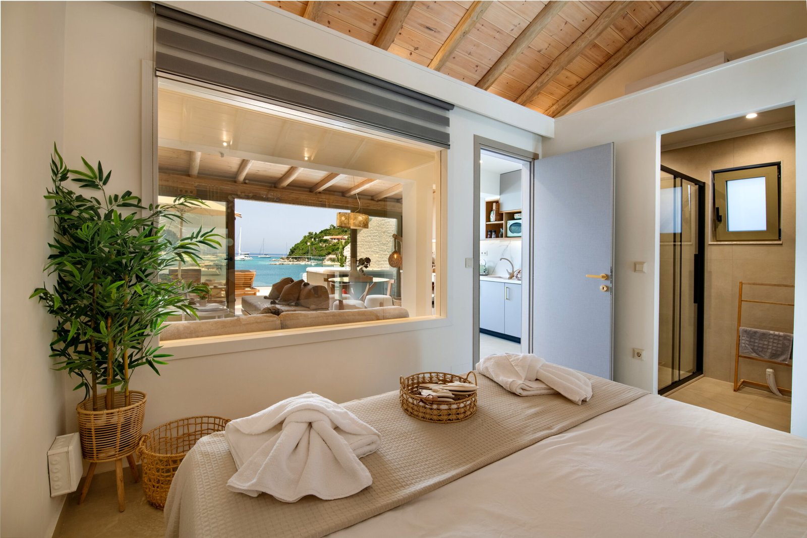 tasos-luxury-studio-paxos-41