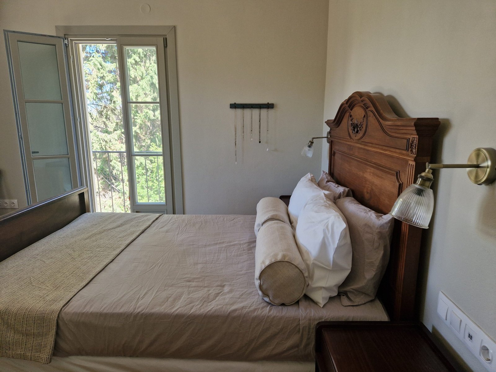 theseus-villa-paxos-bedroom-01