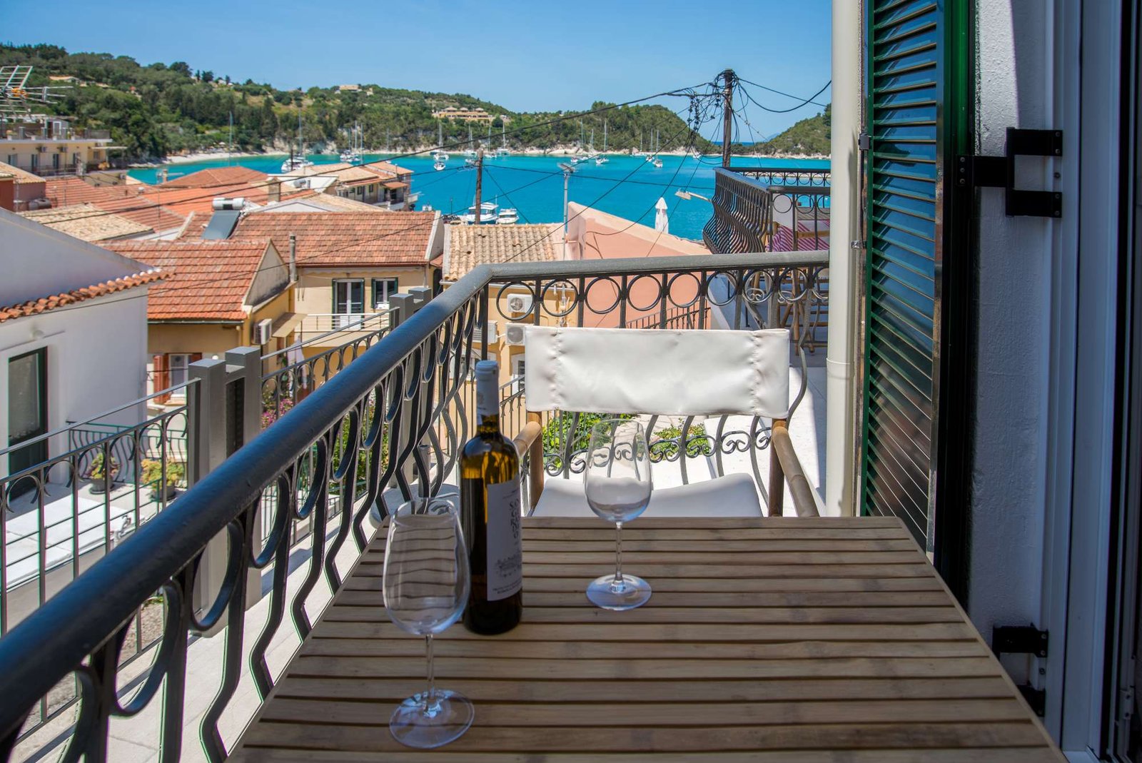 titi-studio-paxos-outdoor-space-03-2