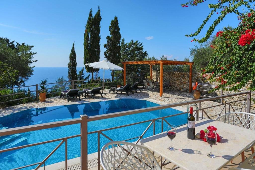 villa-aloni-paxos-pool-03