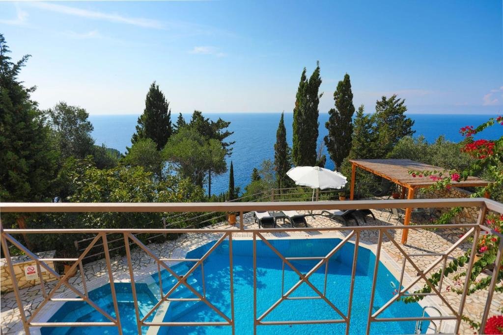 villa-aloni-paxos-pool-04-2