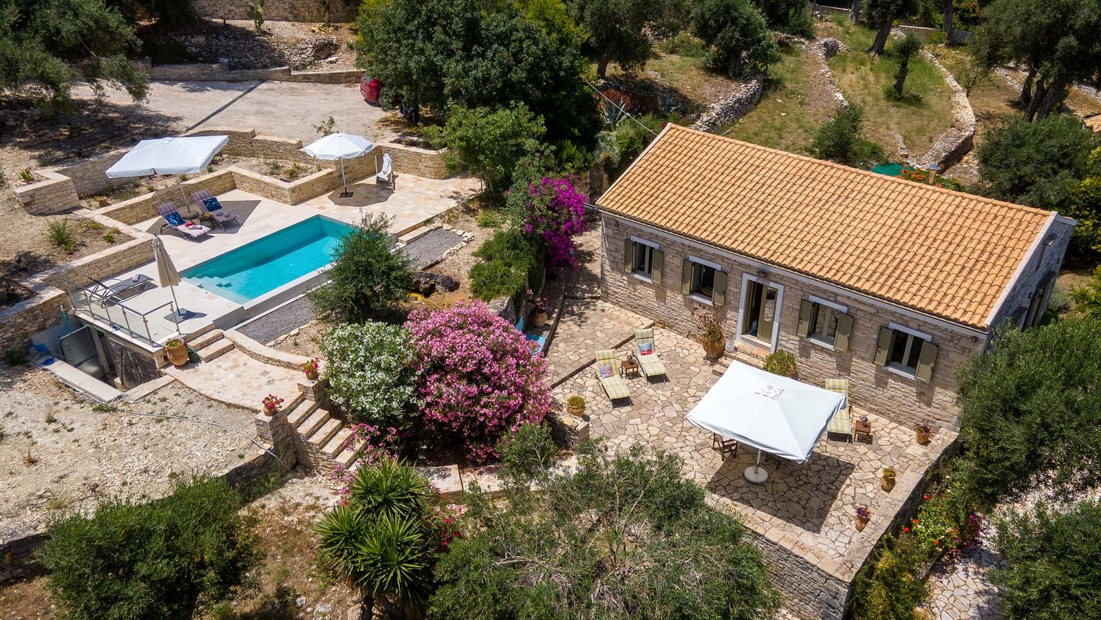 villa-amara-paxos-outdoor-space-07