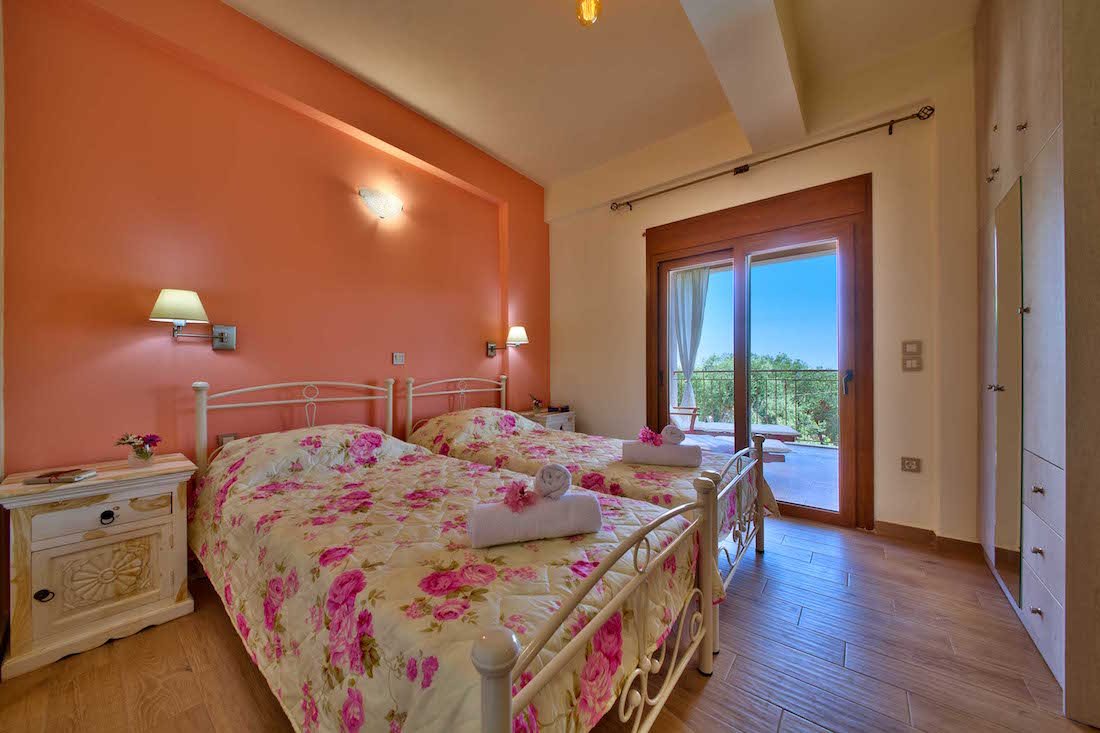 villa-androniki-paxos-bedroom-03