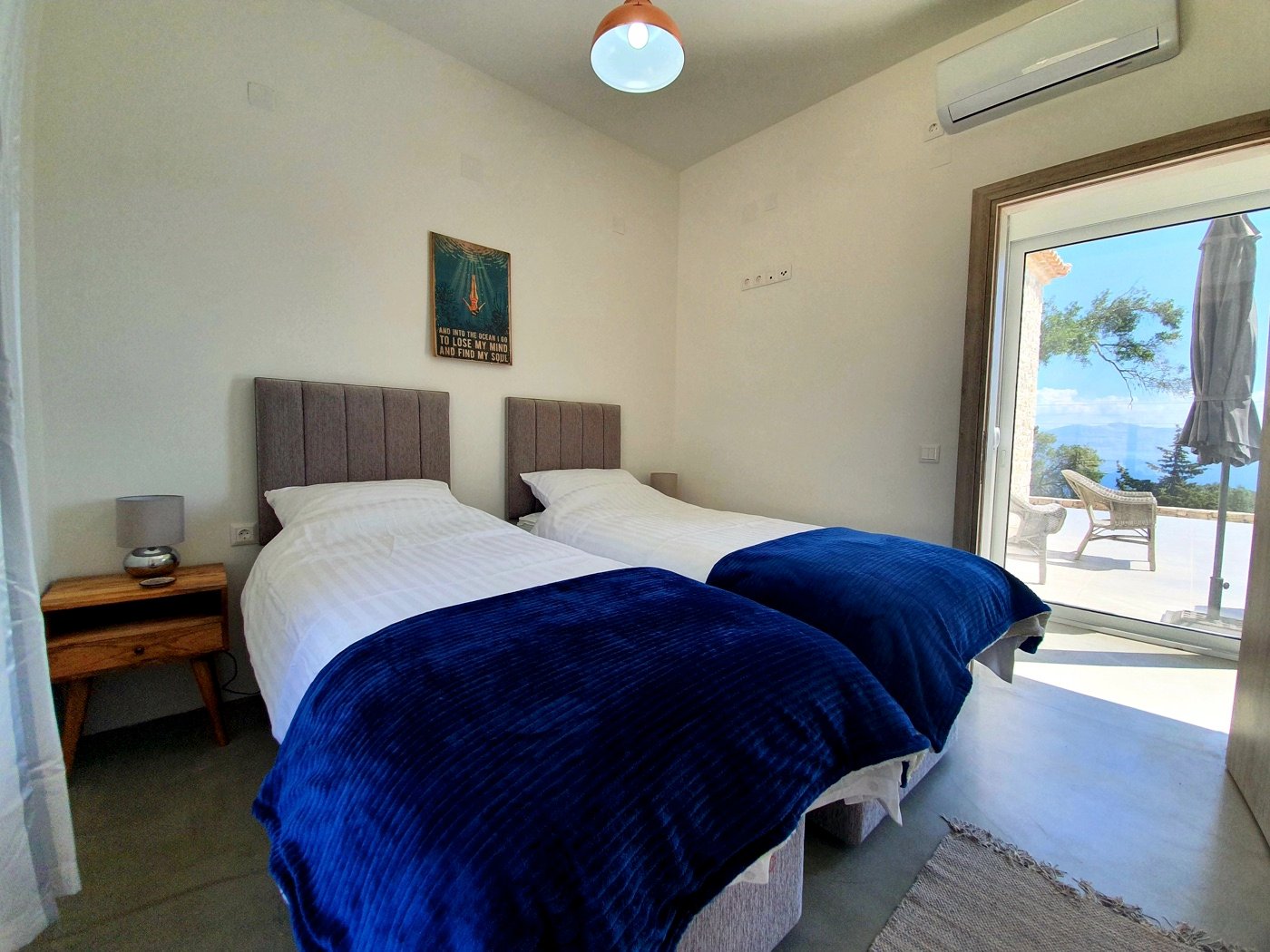 villa-petalouda-paxos-bedroom-04