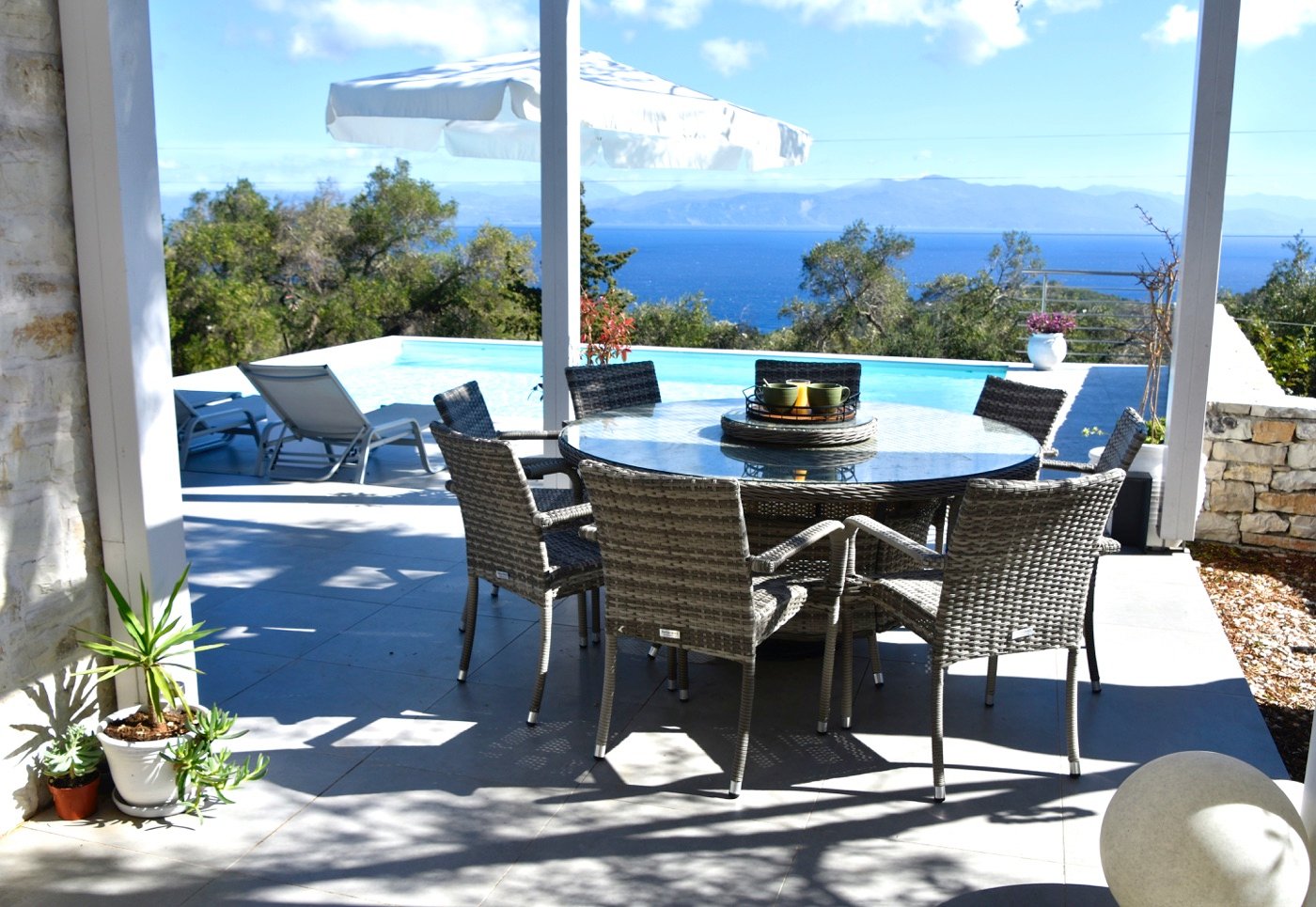 villa-petalouda-paxos-outdoor-space-02