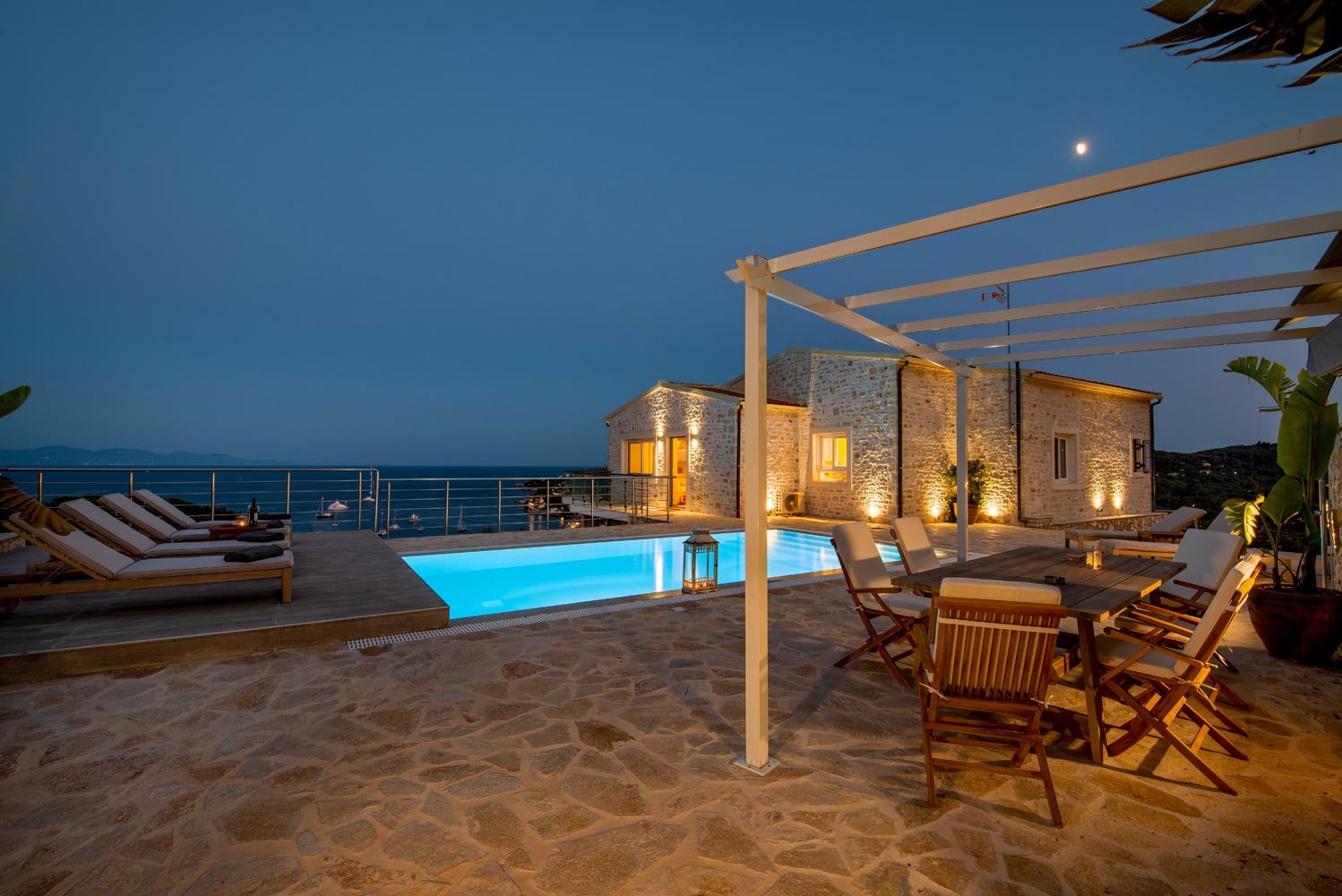 above-blu-villa-paxos-pool-04