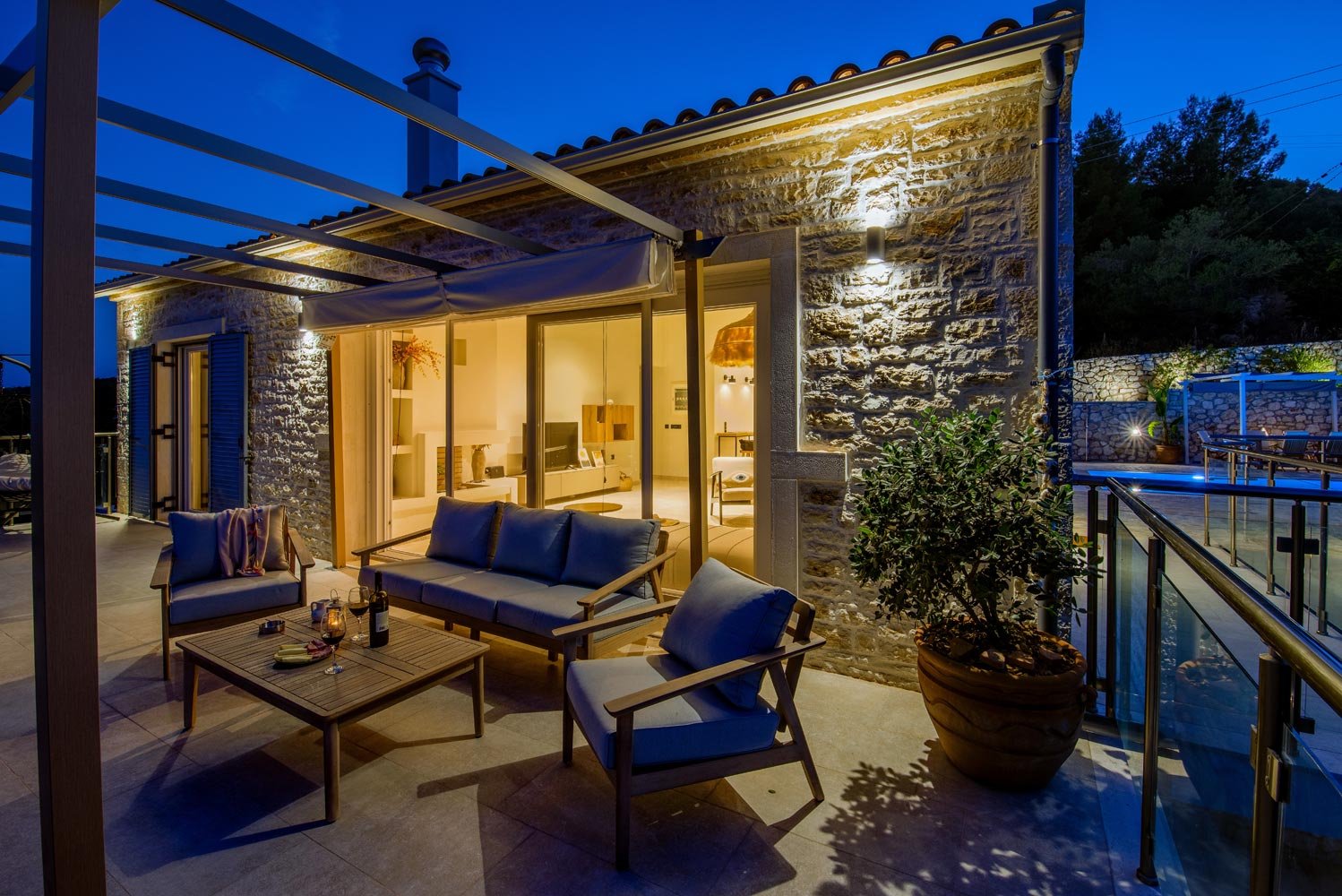 above-blu-villa-paxos-pool-06