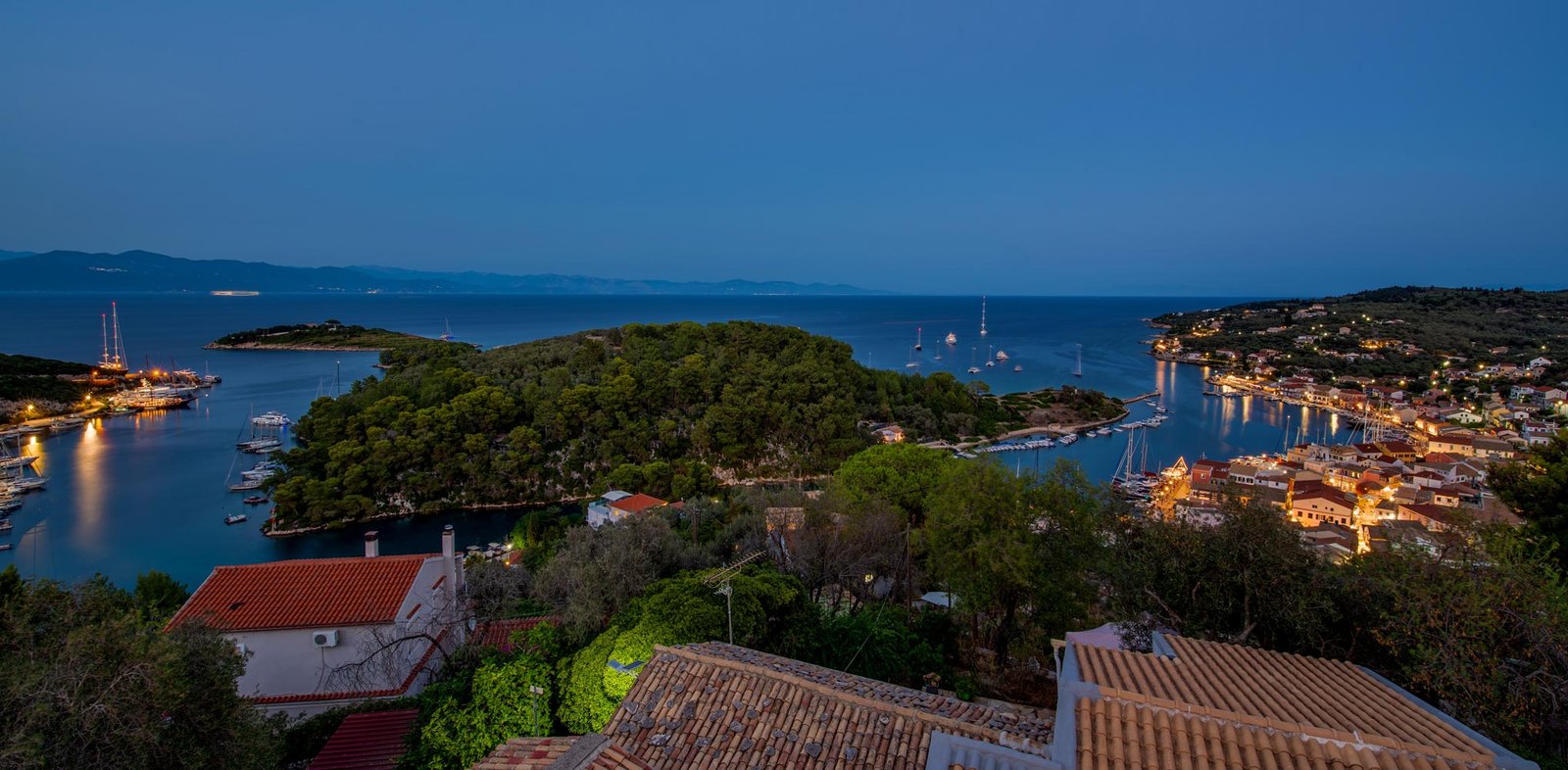 above-blu-villa-paxos-pool-08