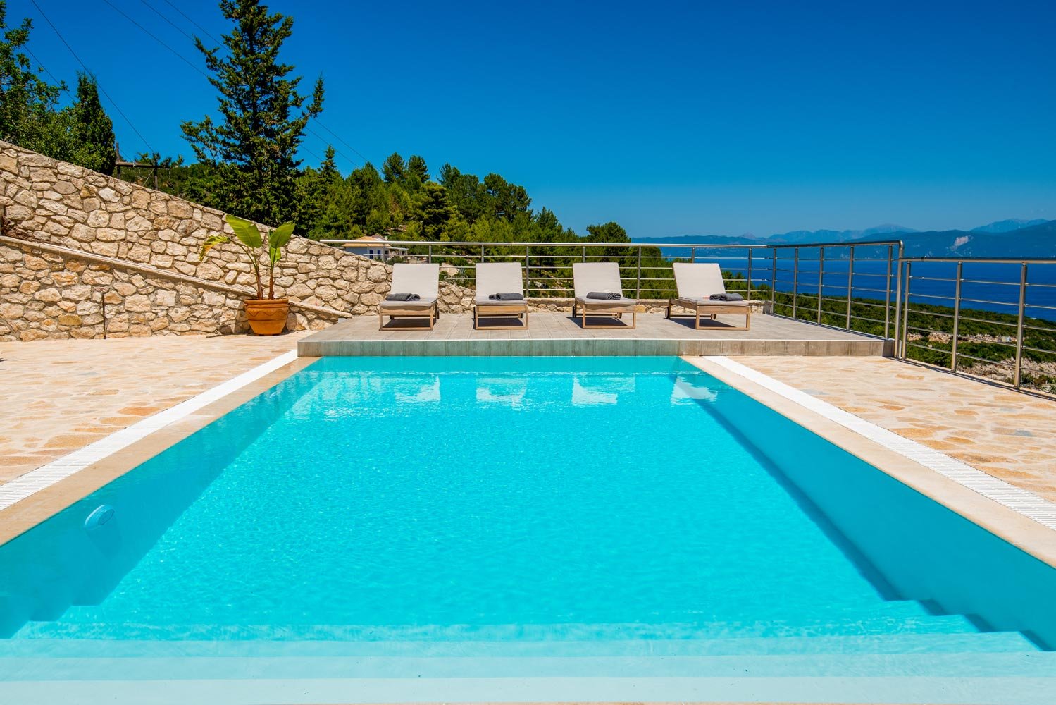 above-blu-villa-paxos-pool-21