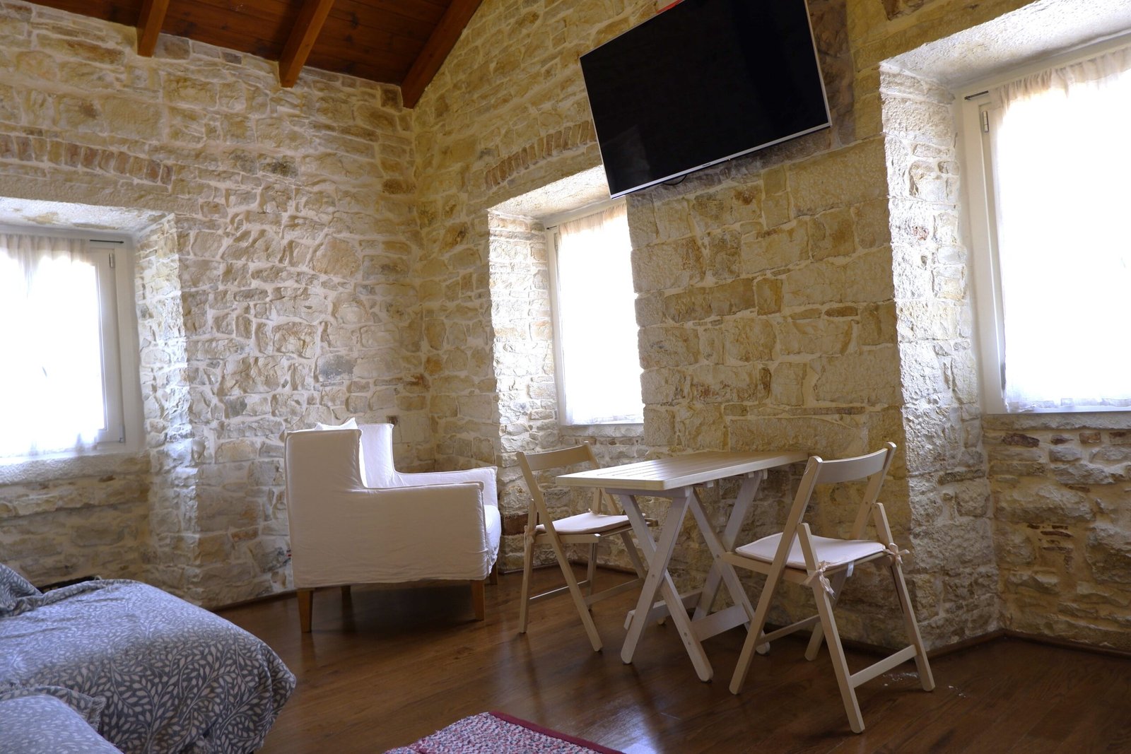 romantica-stone-house-paxos-13