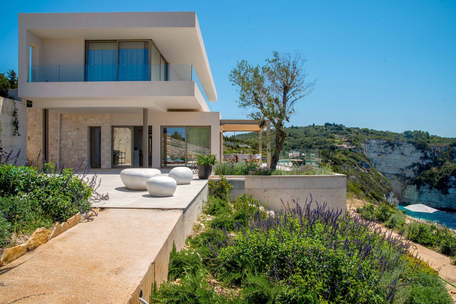 seawhisper-villa-paxos-11